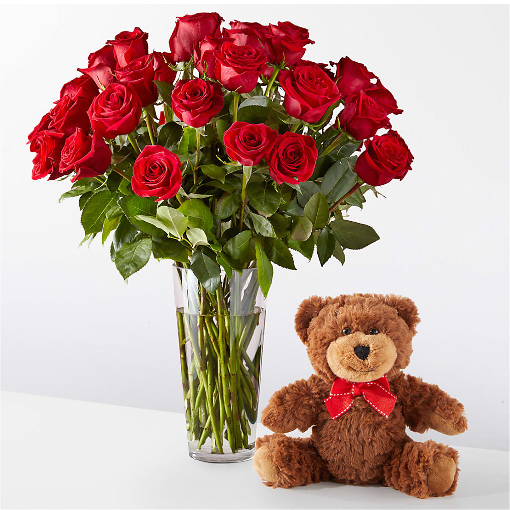Romantic Long Stem Red Rose Bouquet Bundles – RIDLEY'S, Twin Falls ID
