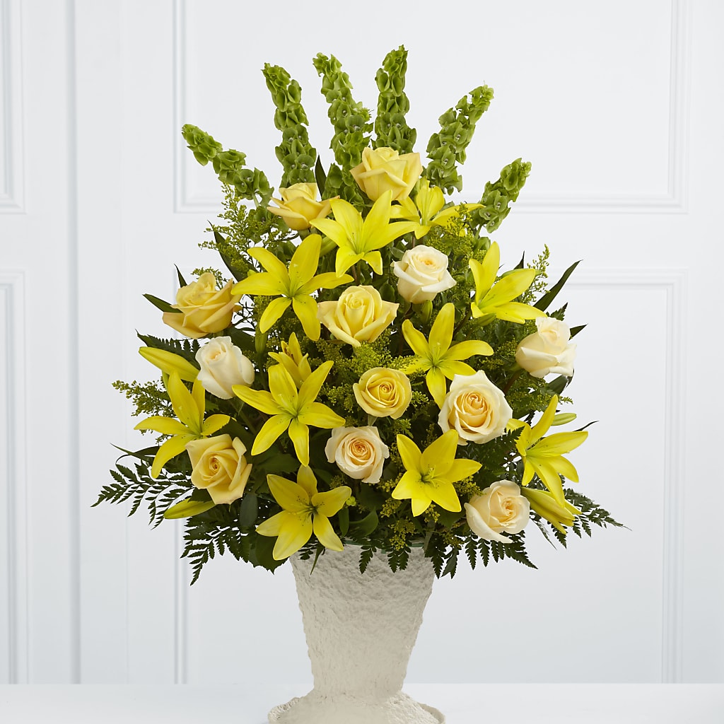 Golden Memories Arrangement – RIDLEY'S, Twin Falls ID