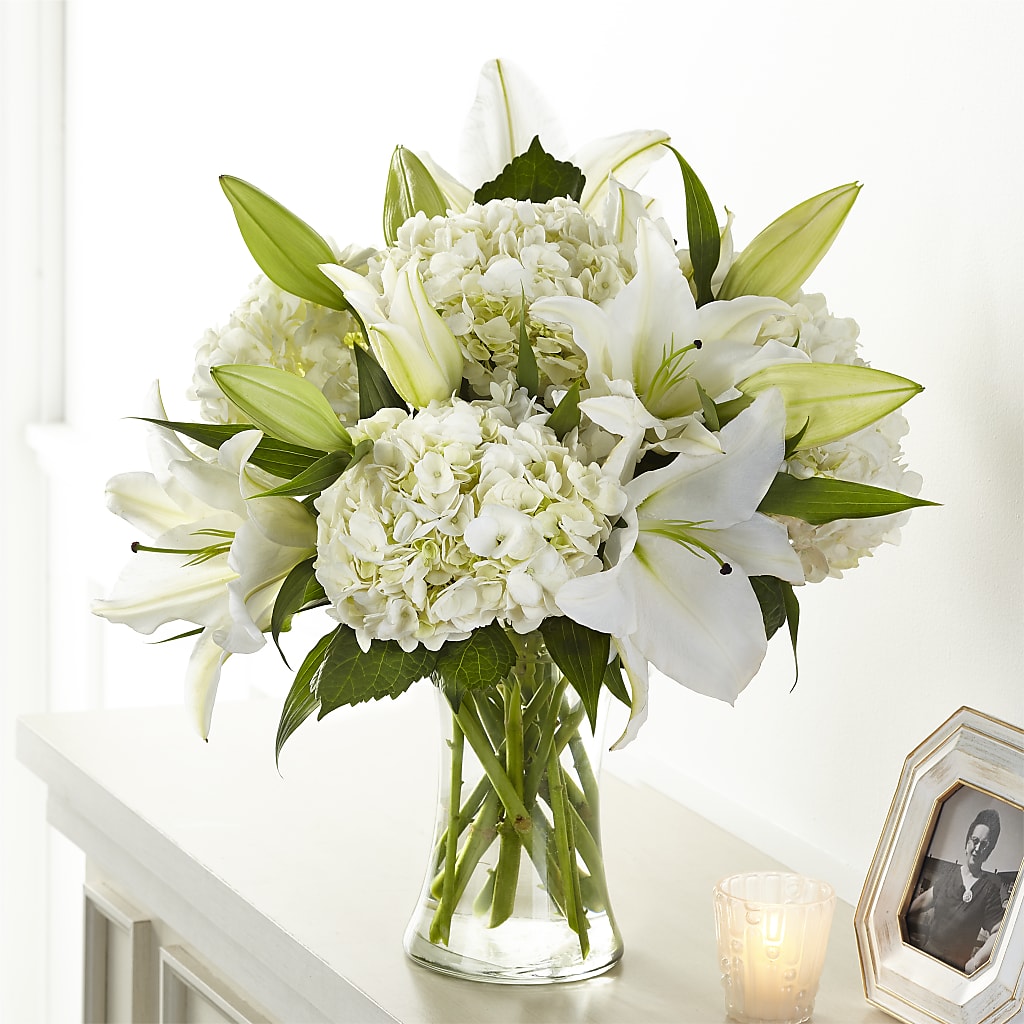 Compassionate Lily Bouquet – RIDLEY'S, Twin Falls ID