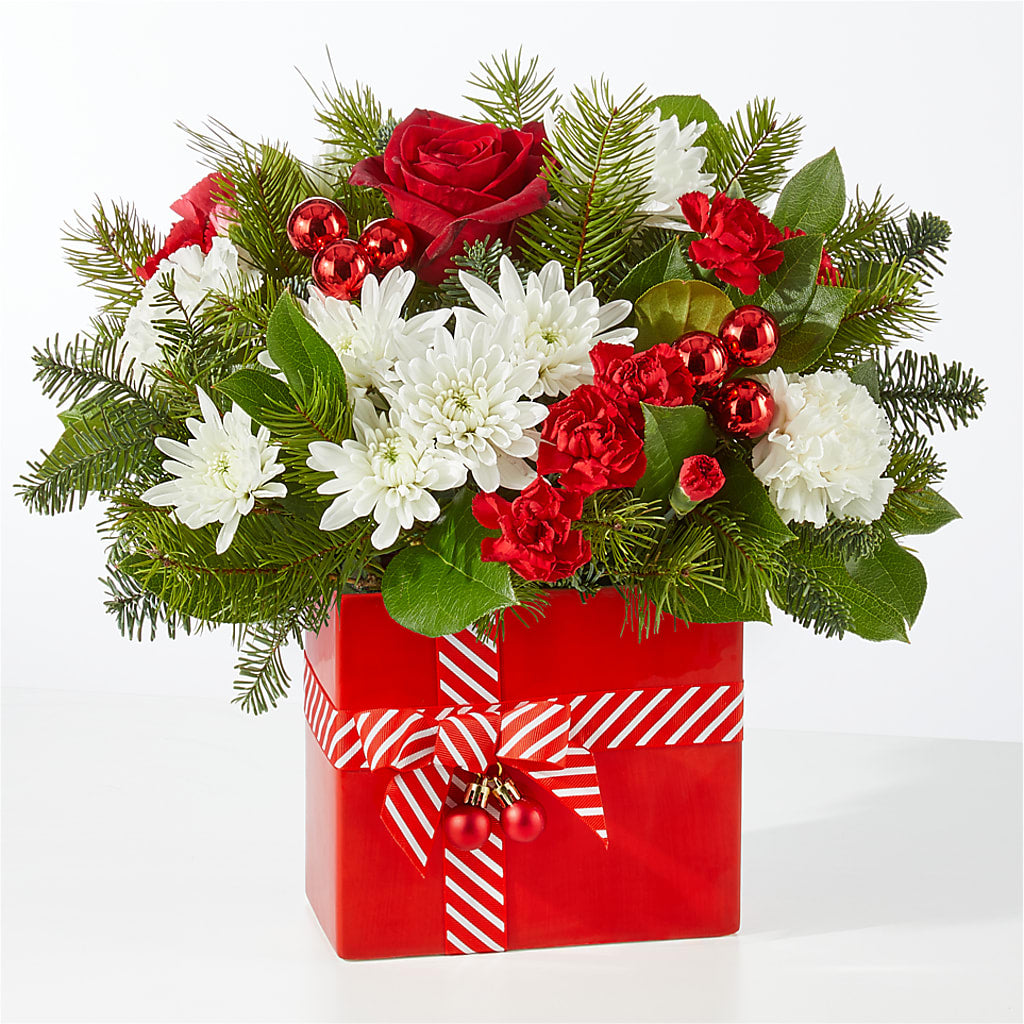 Presents Under the Tree Bouquet – RIDLEY'S, Twin Falls ID