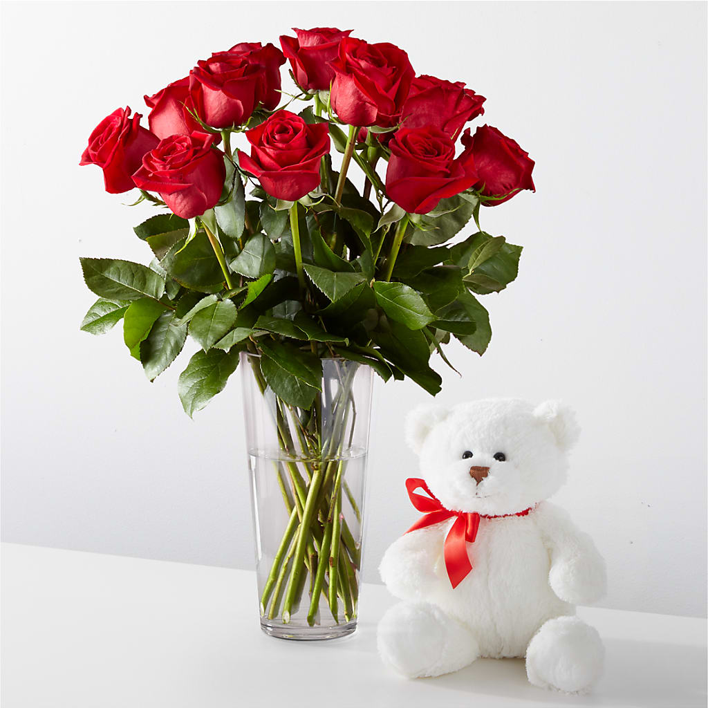 Romantic Long Stem Red Rose Bouquet Bundles – RIDLEY'S, Twin Falls ID