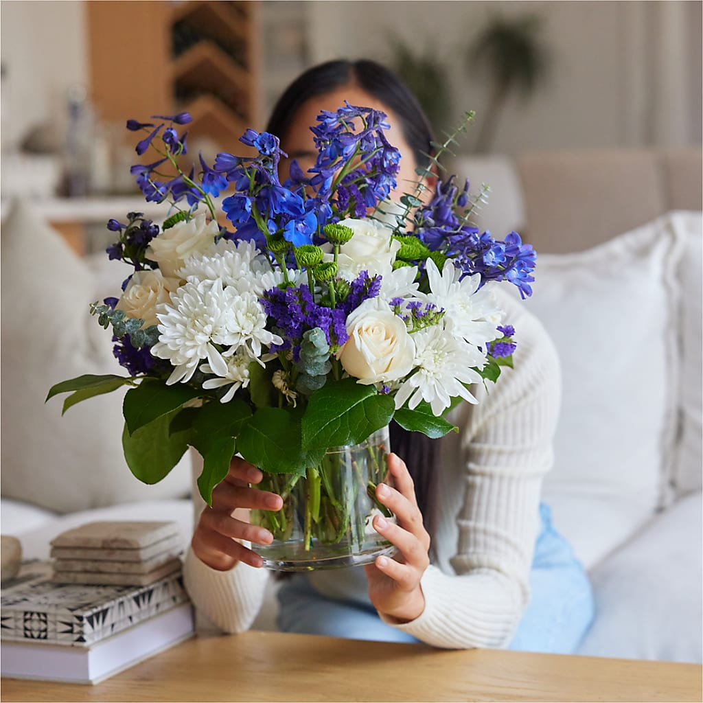 Cerulean Waves Bouquet – RIDLEY'S, Twin Falls ID