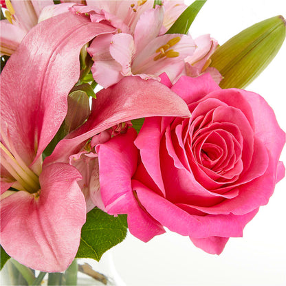 Lots of Love Bouquet – RIDLEY'S, Twin Falls ID