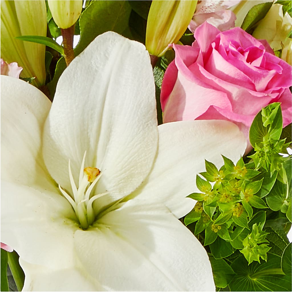 Fondly Bouquet – RIDLEY'S, Twin Falls ID